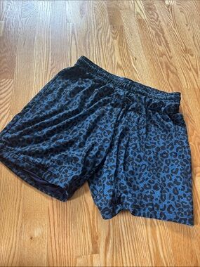Nice Laundry 7” Blue Leopard Lounge Shorts